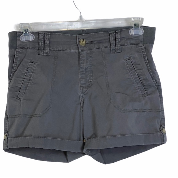Lee Gray Mid Rise Utility 5” Shorts Sz 8 - Picture 2 of 6